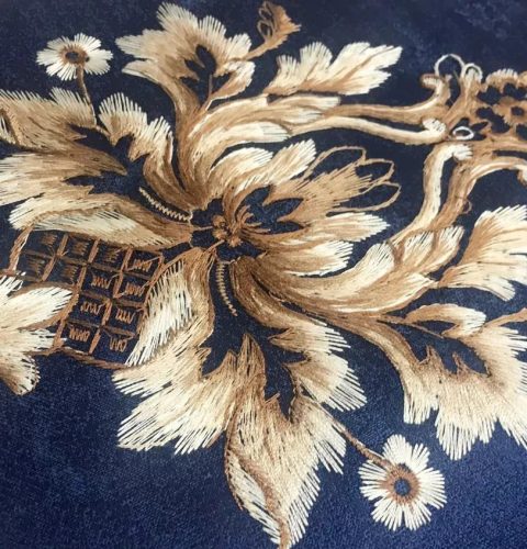 imgi_113_Embroidered